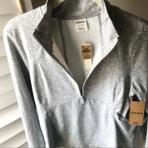 Pink Victoria Secret Active Wear. Light gray long sleeve top Large NWT  (B3) - Picture 3 of 10